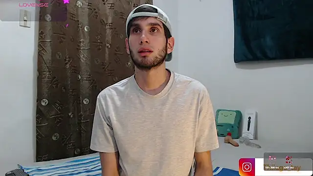 Thhiago tay online show from 11/28/25, 03:39