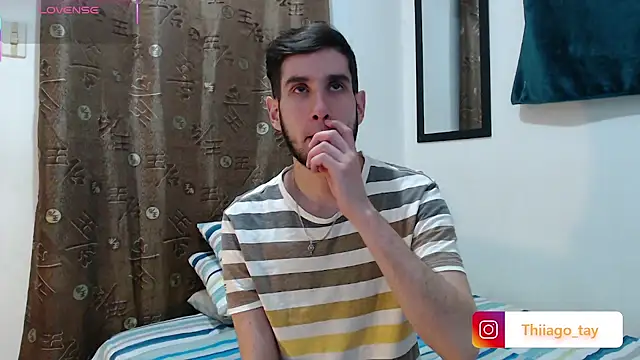 Thhiago tay online show from 10/22/25, 03:33