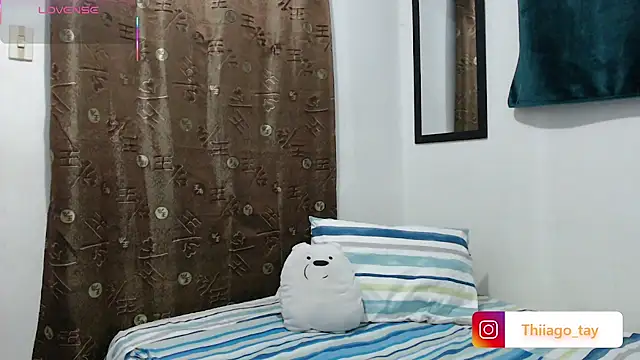 Thhiago tay online show from 10/21/25, 03:06