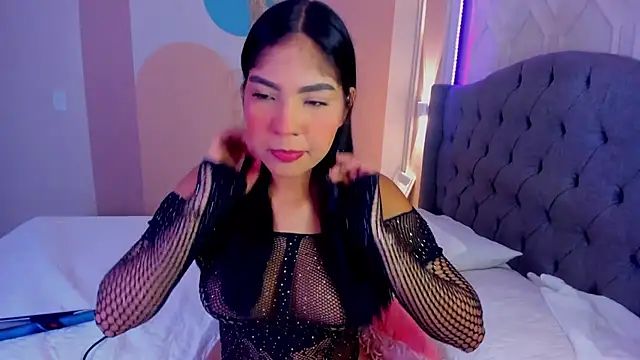 Snapshot of MadyLust chatting on 02/20/26, 08:33 MadyLust online show from 02/20/26, 08:33