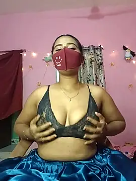 lovely-tanu online show from 10/19/25, 02:42