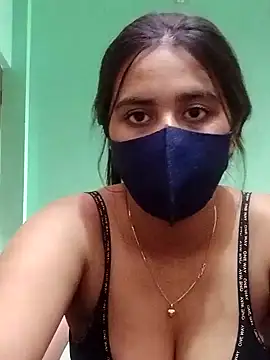 lovely-tanu online show from 12/04/24, 10:40