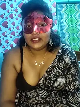 RomeoJuliet345 online show from 01/12/25, 10:43