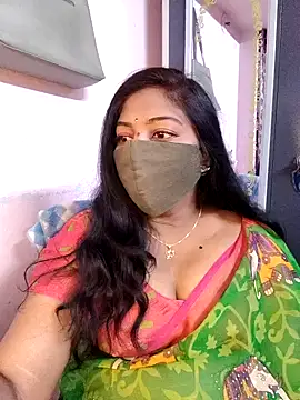 RomeoJuliet345 online show from 02/05/26, 12:12