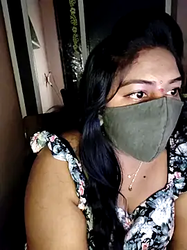 RomeoJuliet345 online show from 11/26/25, 10:48