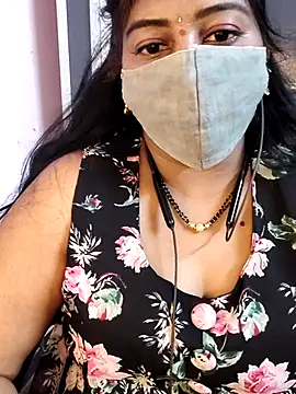 RomeoJuliet345 online show from 03/04/26, 05:53