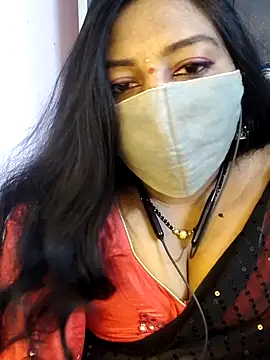 RomeoJuliet345 online show from 03/03/26, 11:39