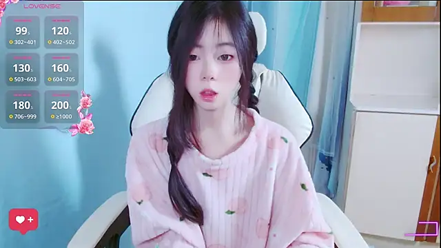 xiyao1314 online show from 10/21/25, 04:56