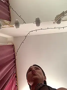 MiraMiss online show from 03/12/26, 07:45