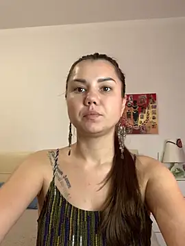 Snapshot of MiraMiss chatting on 09/24/25, 08:21 MiraMiss online show from 09/24/25, 08:21