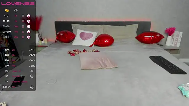 BritneyLix online show from 03/18/25, 06:17