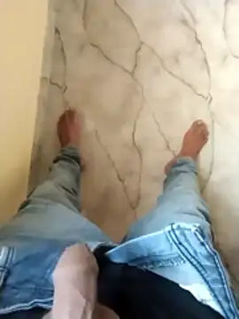 PracticalGum40 online show from 11/24/25, 02:44