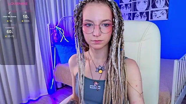 VioletShine online show from 11/17/25, 03:05