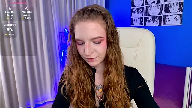 Snapshot of VioletShine chatting on 02/22/26, 01:02 VioletShine online show from 02/22/26, 01:02