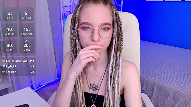 VioletShine online show from 01/22/25, 06:10