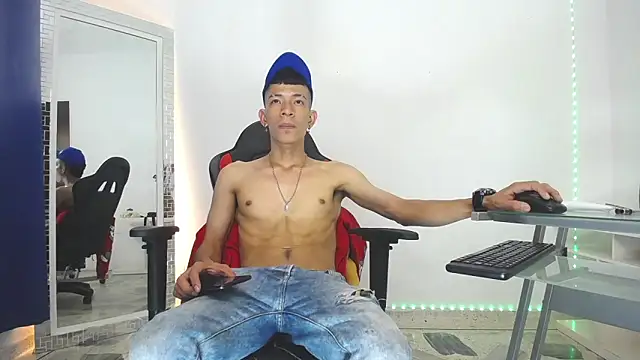 Favel Gomez7 online show from 01/14/25, 12:45