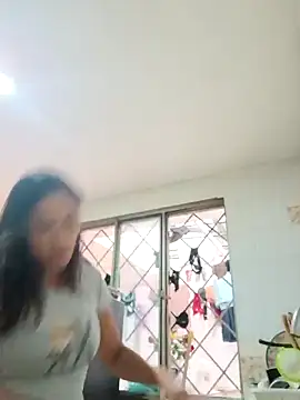 Snapshot of SAMANTA_09- chatting on 03/07/25, 05:38 SAMANTA 09- online show from 03/07/25, 05:38