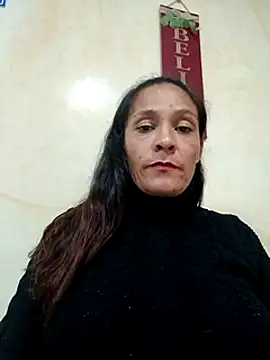 Snapshot of SAMANTA_09- chatting on 02/17/25, 03:11 SAMANTA 09- online show from 02/17/25, 03:11