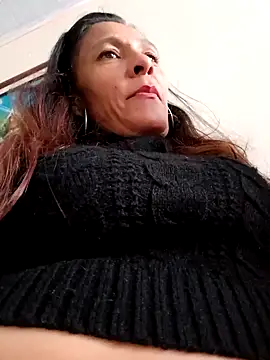 Snapshot of SAMANTA_09- chatting on 01/30/25, 02:47 SAMANTA 09- online show from 01/30/25, 02:47