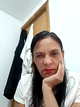 Snapshot of SAMANTA_09- chatting on 03/15/25, 04:21 SAMANTA 09- online show from 03/15/25, 04:21