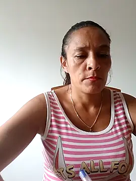 Snapshot of SAMANTA_09- chatting on 02/25/25, 02:37 SAMANTA 09- online show from 02/25/25, 02:37