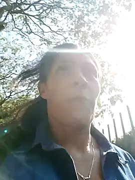 Snapshot of SAMANTA_09- chatting on 03/10/25, 02:37 SAMANTA 09- online show from 03/10/25, 02:37