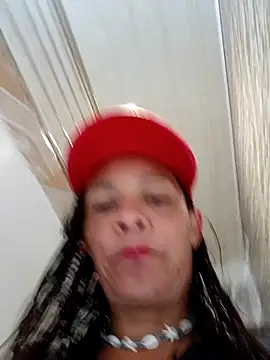 Snapshot of SAMANTA_09- chatting on 02/05/25, 06:37 SAMANTA 09- online show from 02/05/25, 06:37