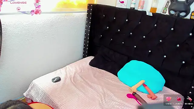 SarayMoorex  online show from 03/12/25, 03:40