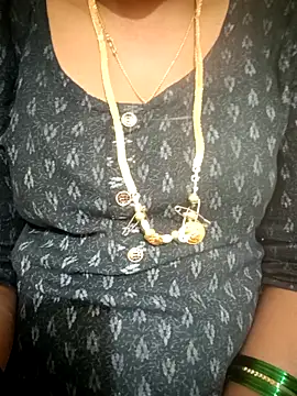 Telugu-mirchi online show from 11/14/25, 06:44