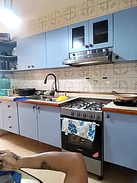 Alison fitness online show from 11/30/25, 02:51