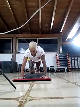 Alison fitness online show from 02/05/26, 01:23