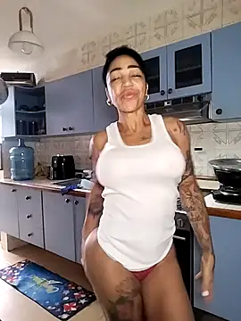 Alison fitness online show from 11/29/25, 11:10