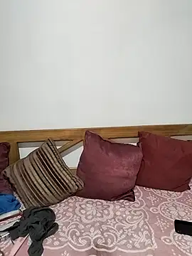 Alison fitness online show from 11/18/25, 01:32