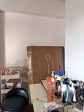 Alison fitness online show from 01/18/26, 01:47