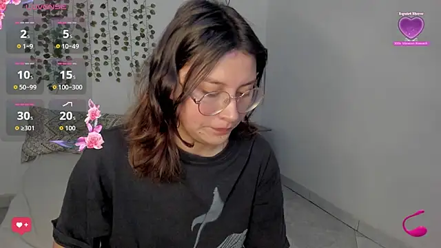 Noellesable online show from 09/22/25, 05:19