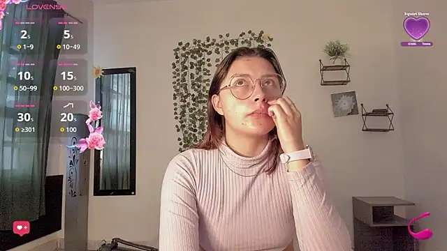 Noellesable online show from 09/09/25, 05:22