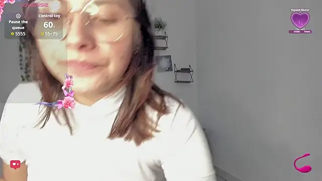 Noellesable online show from 09/10/25, 05:34