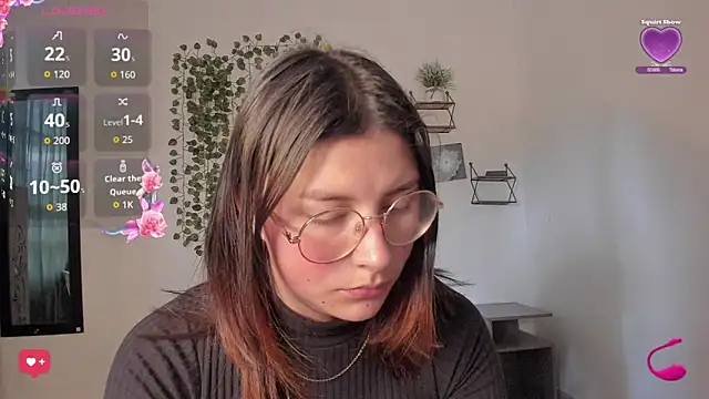 Noellesable online show from 09/26/25, 05:20