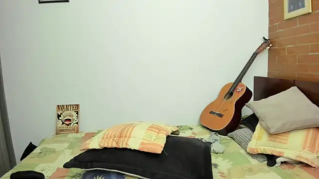 Snapshot of Mugiwara666 chatting on 02/17/25, 02:09 Mugiwara666 online show from 02/17/25, 02:09