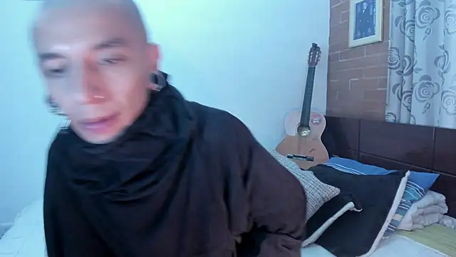 Snapshot of Mugiwara666 chatting on 02/20/25, 10:26 Mugiwara666 online show from 02/20/25, 10:26