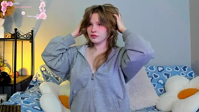 Snapshot of EvaStevs chatting on 02/22/25, 07:03 EvaStevs online show from 02/22/25, 07:03