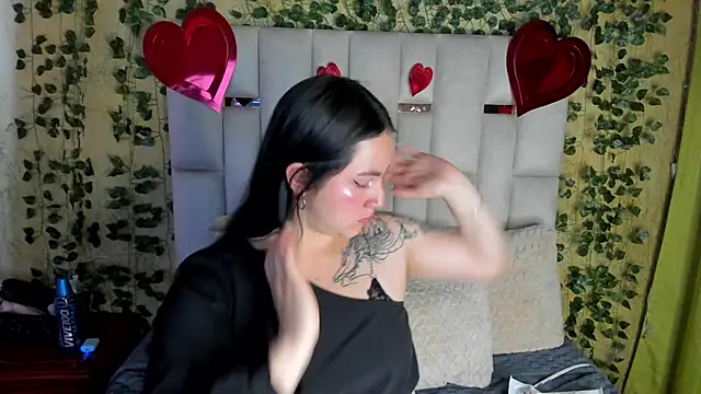 jenifer  power10 online show from 02/20/25, 11:53