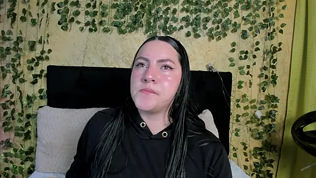 jenifer  power10 online show from 01/07/26, 07:08