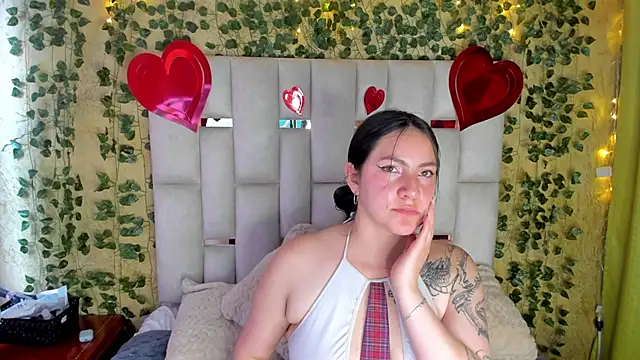 jenifer  power10 online show from 02/20/25, 06:03