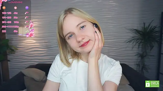 Snapshot of OdelinaFicken chatting on 11/17/25, 04:49 OdelinaFicken online show from 11/17/25, 04:49