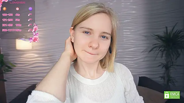 Snapshot of OdelinaFicken chatting on 12/01/25, 04:13 OdelinaFicken online show from 12/01/25, 04:13