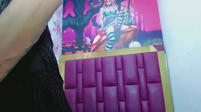 Luna and valery online show from 01/11/25, 08:10