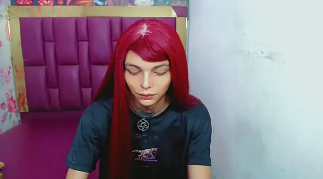 Luna and valery online show from 01/22/25, 08:17