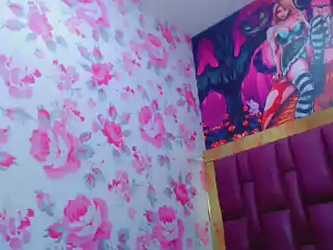 Luna and valery online show from 01/18/25, 11:22