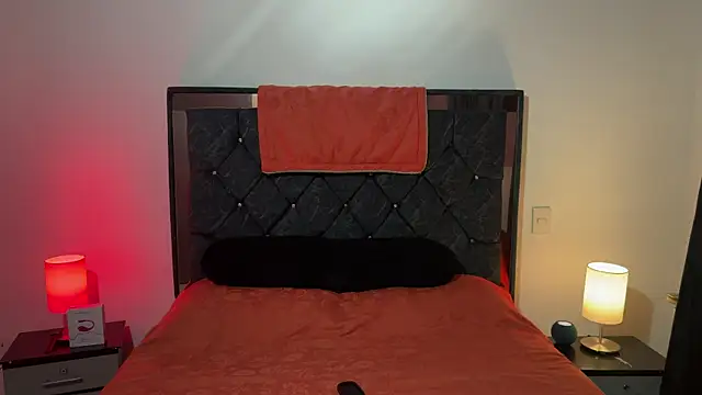 khonsu s online show from 04/12/26, 09:51